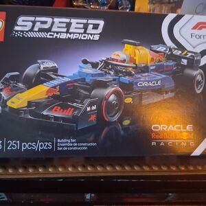 LEGO Speed Champions Racing Car Set - Blue, Yellow, Red